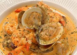 蒜香奶油焗海鲜