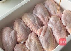 蒜香鸡翅的做法图解1