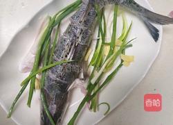 清蒸鲈鱼的做法图解3