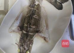 清蒸鲈鱼的做法图解5