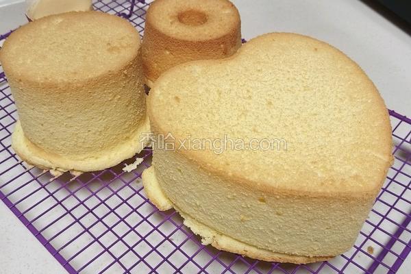 戚风蛋糕（8寸一个或者6寸两个）