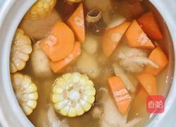 玉米排骨汤的做法图解5