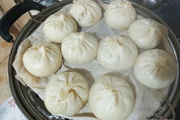 小笼包子