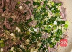 盐葱烘牛肉盖饭的做法图解4