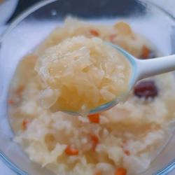 银耳雪梨红枣粥的做法[图]