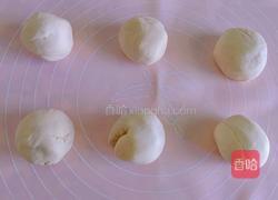 美乐蒂奶黄包的做法图解2