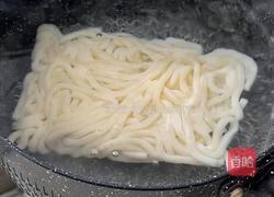 辣奶肠乌冬锅的做法图解1
