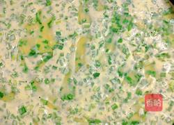 韭菜鸡蛋饼的做法图解7