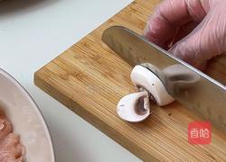 黑松露口蘑鸡胸肉的做法图解1