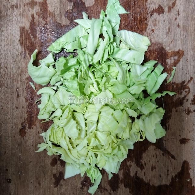 包菜切小块
