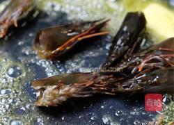 法式蒜香奶油虾的做法图解3
