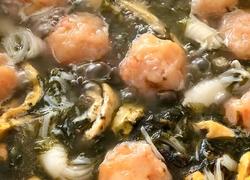 虾滑鸡蛋海带汤