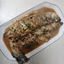 酱汁鲈鱼的做法[图]