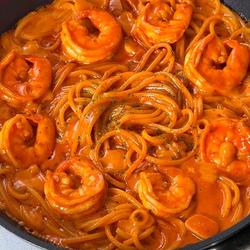 黑松露辣奶油虾仁意面的做法[图]