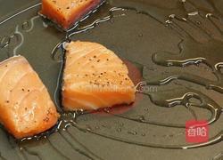 三文鱼奶油蘑菇汤的做法图解3