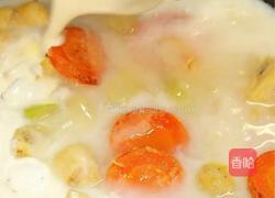 三文鱼奶油蘑菇汤的做法图解5