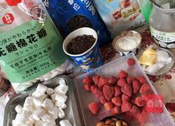 奥利奥 草莓 雪花酥的做法图解1
