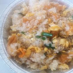 辣条炒饭 烤皮鹅苑娜版的做法[图]