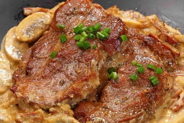 奶油蘑菇炖猪排