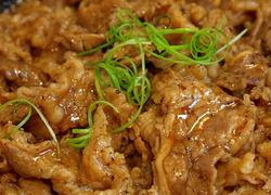 胡椒牛肉煲