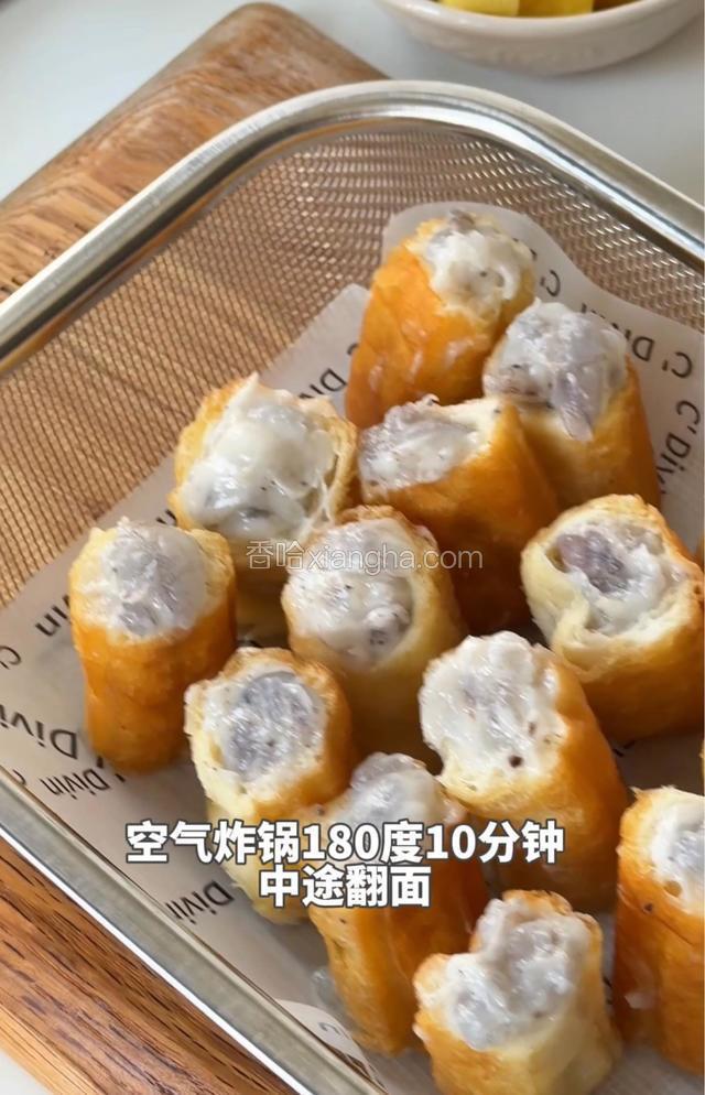空气炸锅180度10分钟，中途翻面