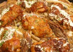 黑松露菌菇鸡肉煲