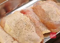 黑松露菌菇鸡肉煲的做法图解1
