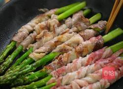 黑松露芦笋肥牛卷的做法图解3