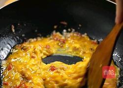 黑松露冬阴功炒饭的做法图解3