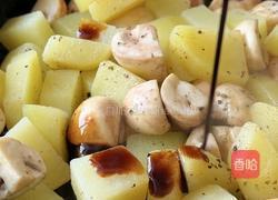 土豆炒蘑菇的做法图解5