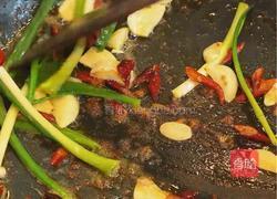 蒜香虾油意面的做法图解3