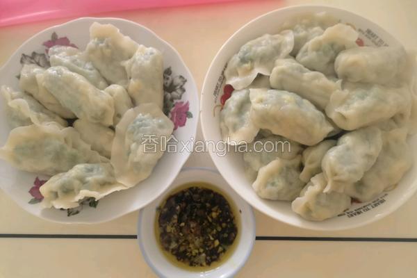 苜蓿鸡蛋饺子