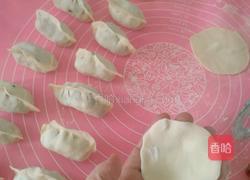 苜蓿鸡蛋饺子的做法图解6