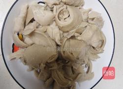 菜椒炒面筋的做法图解1