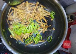 尖椒炒杏鲍菇的做法图解5