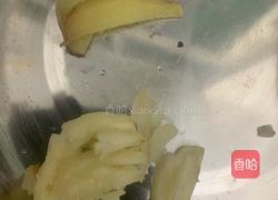叉烧焖土豆片的做法图解3