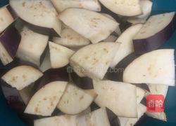 红烧肉末茄子的做法图解2