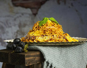 蛋炒方便面|方便面的新吃法 快手超美味