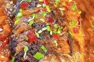 红烧鲫鱼的制作教程，简单易做，鲜嫩可口，特别好吃[色]，简单易做零失败,好看大气又好吃,简直是太香了,超级下饭,美食GET 