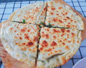 生活的財(cái)米油鹽放進(jìn)鏡頭里，于是生活變成了詩(shī)和遠(yuǎn)方????