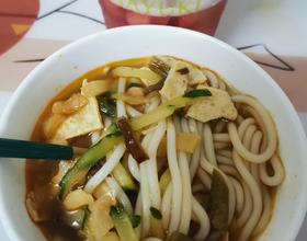 螺螄粉和奶茶真的絕配????