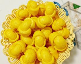 过年了，做点元宝馒头，招财进宝！