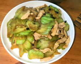 苦瓜炒肉[图]