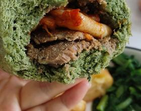 牛肉包子放了点辣白菜😄[图]