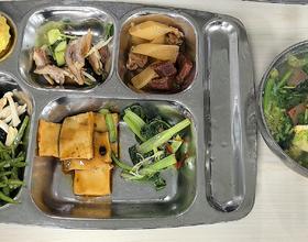 午餐[图]