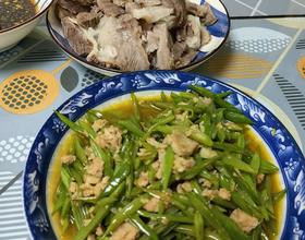 今天吃水煮牛肉[图]
