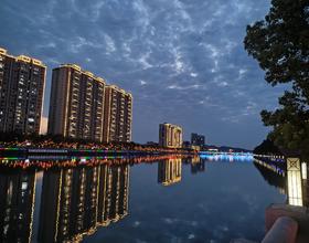 😘“ 四月，往事清零，好运开启，愿夜色温柔，幸福加倍”➰👑[图]