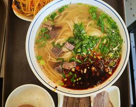 【大学美食】牛肉面套餐[图]