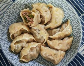 【猪肉青椒馅蒸饺】[图]